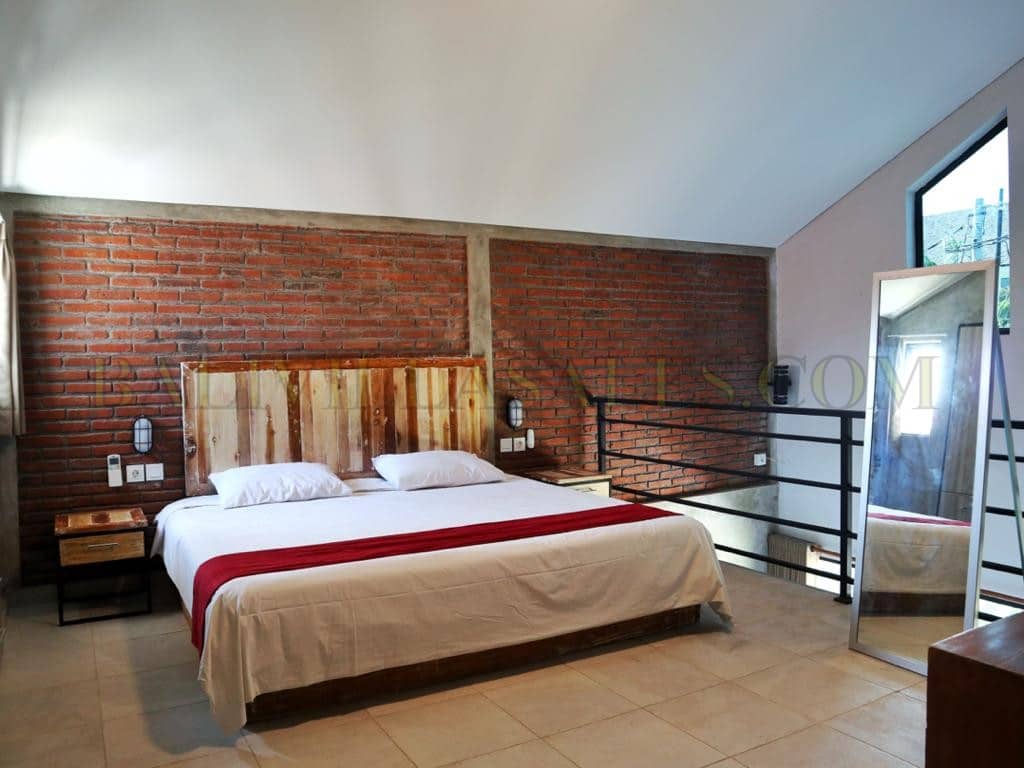 Industrial style loft apartment Umalas