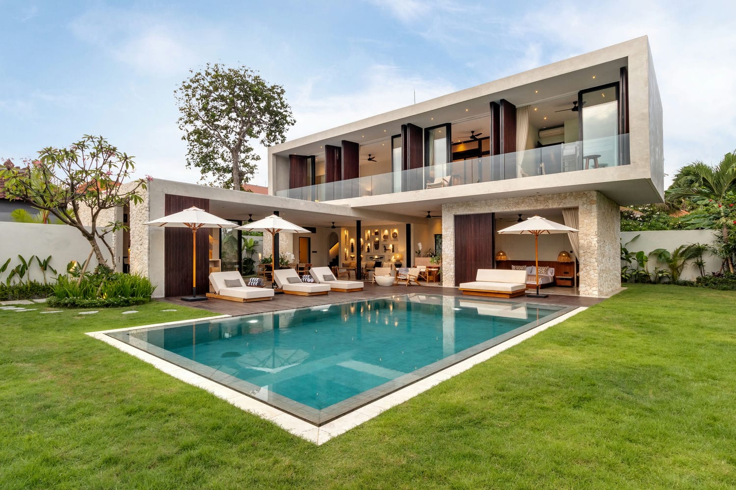 Luxury 4 bedroom Villa in Pererenan