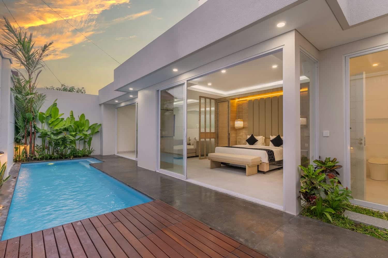Investment Ready – villas compound for sale in the heart of Seminyak