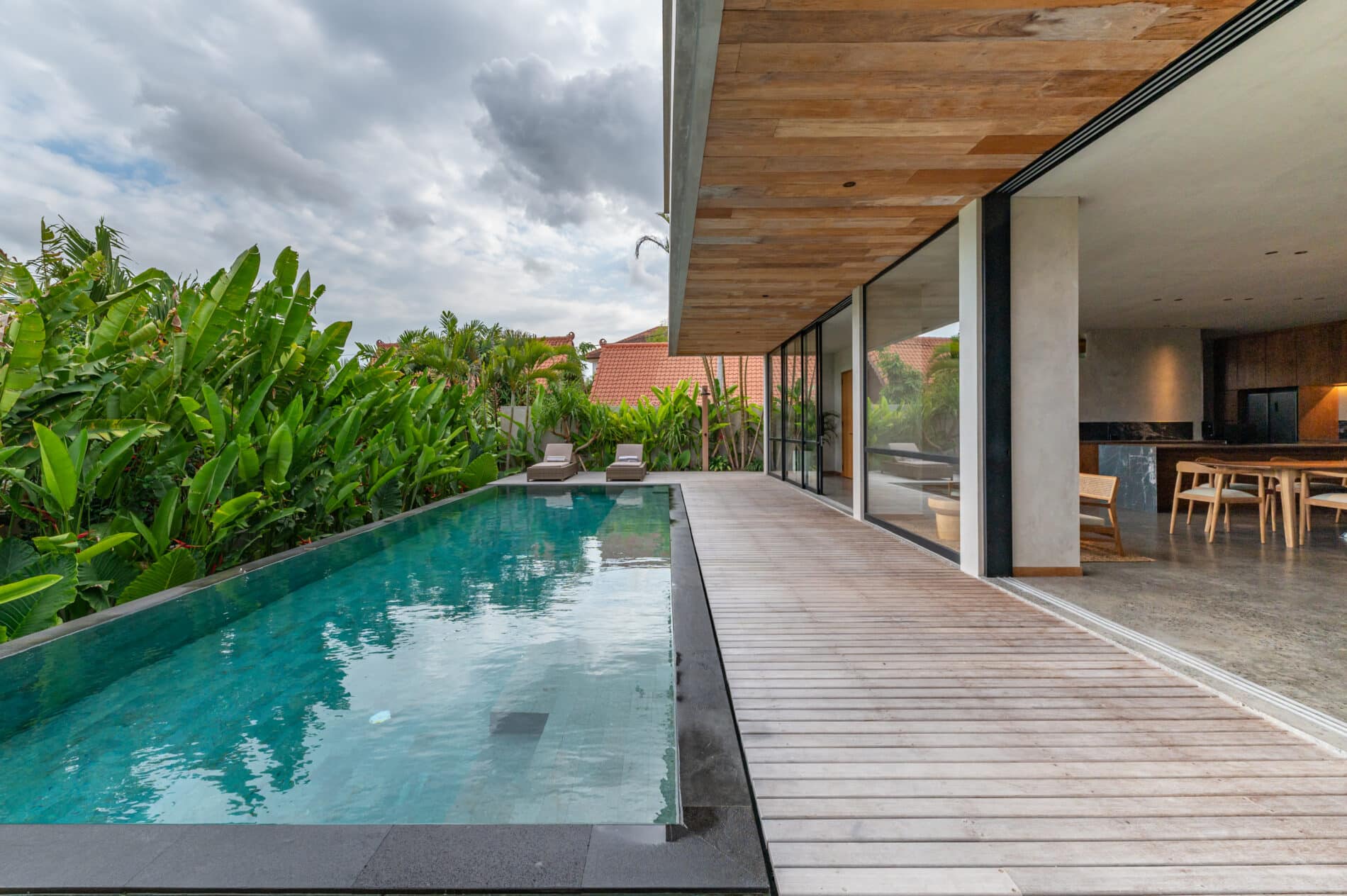 3 bedrooms brand new tropical villa in Tumbak Bayuh