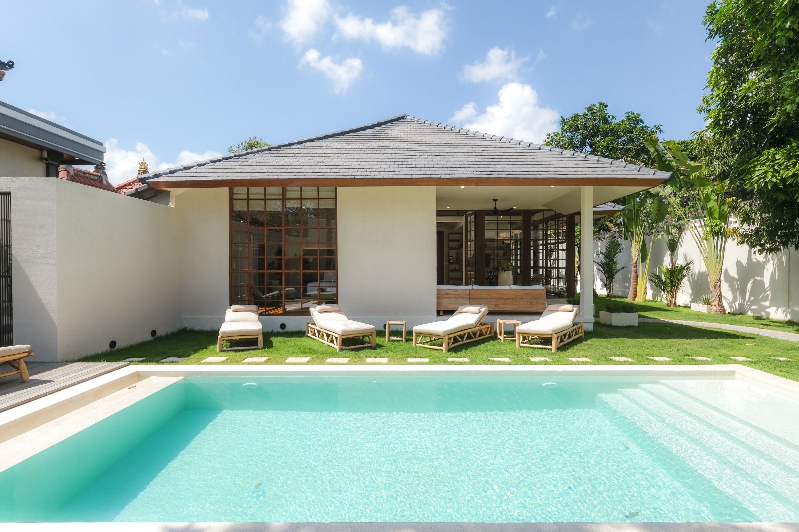 Stylish Villa in Vibrant Seminyak