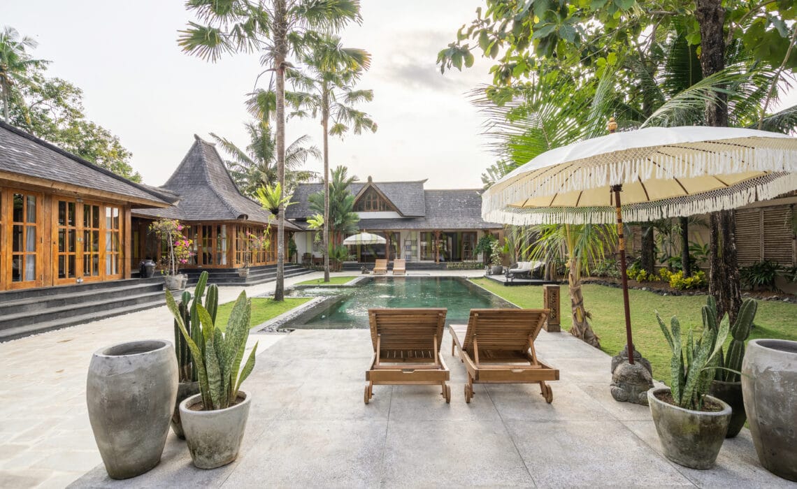 4-Bedroom Joglo-Style Villa with Rice-Field View