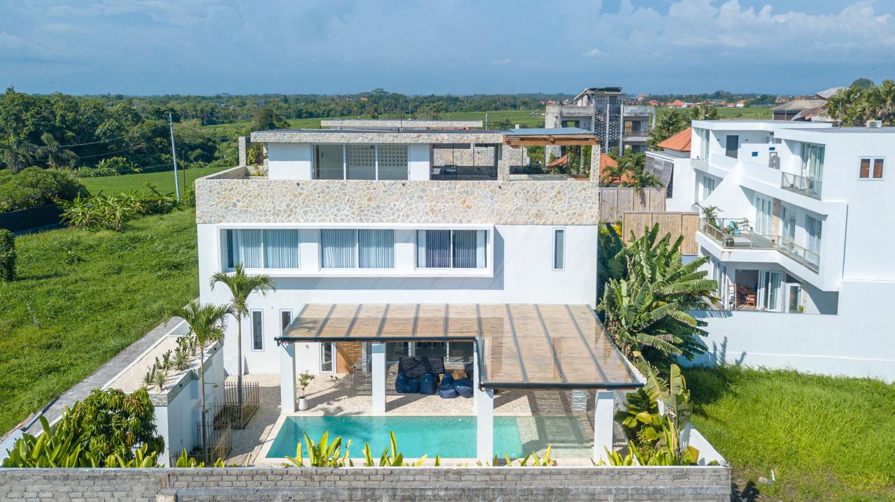 Luxury 4-Bedroom Villas with Ocean & Rice Field Views