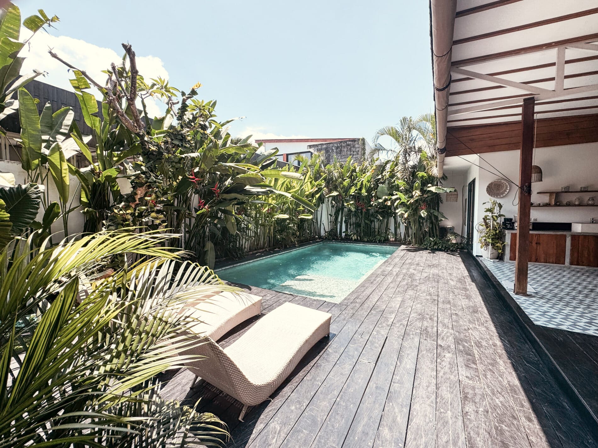 3 Bedrooms villa in Canggu Beachside