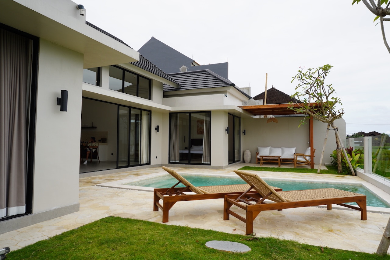 BRAND-NEW 2BR VILLA READY NOW — BIG GARDEN, AND PRIVATE POOL